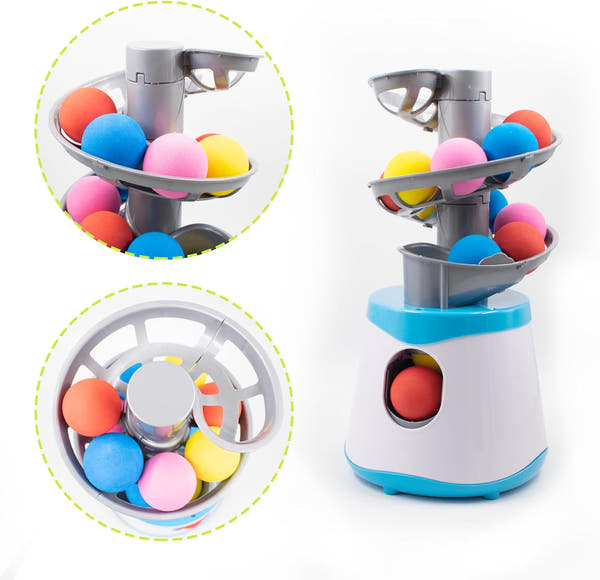 Automatic cat toy supplied with 16 lightweight EVA balls