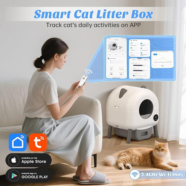 Fully enclosed cat litter box with private toilet space