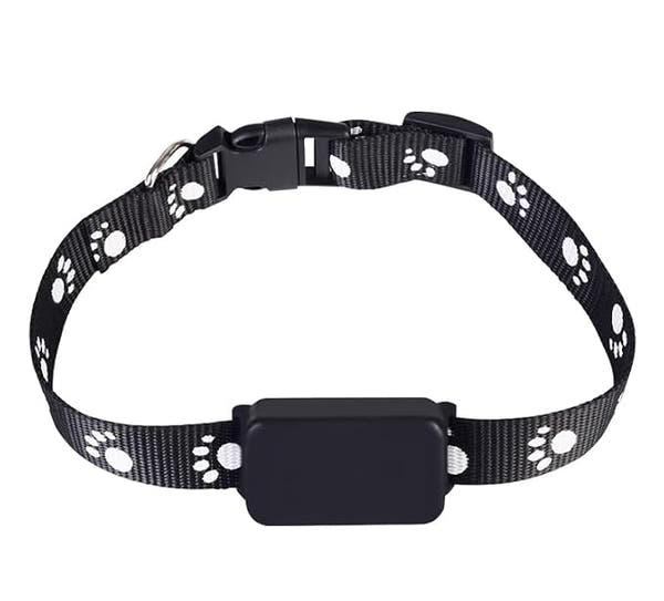 Waterproof dog GPS tracker with real-time location and WiFi tracking
